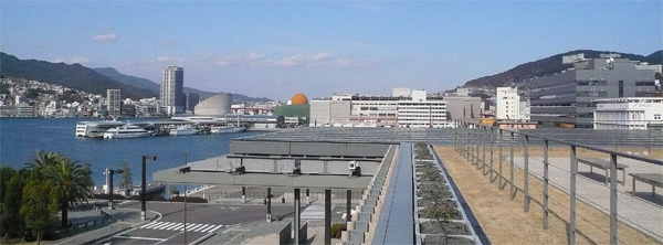 長崎県美術館から長崎港を眺める.jpg